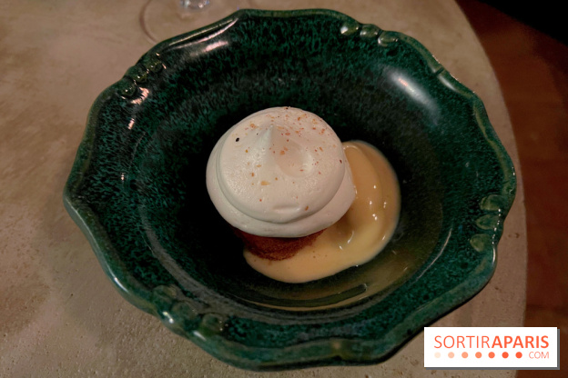 Vivide - Dessert meringue poivre et glace piment