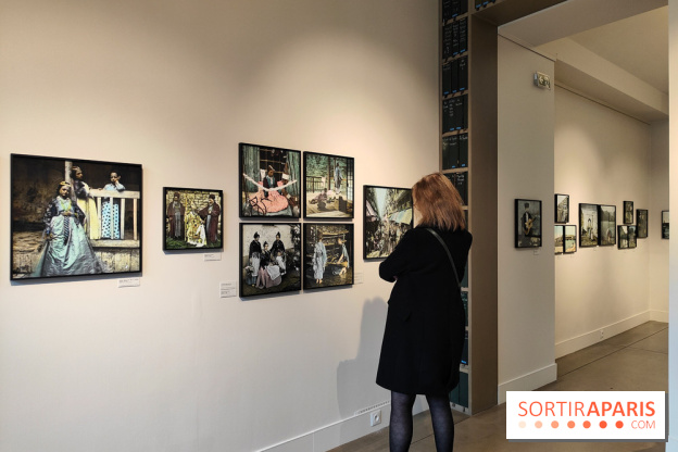 Le monde colorié à la main, l'exposition de photos anciennes à la galerie Roger-Viollet