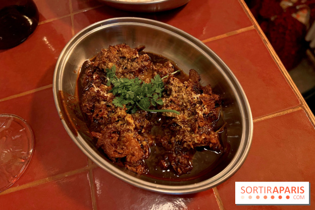 Présent - Effiloché au vin rouge