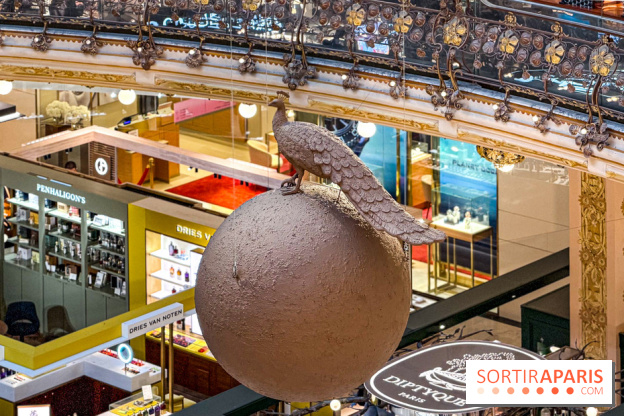 Pour Toujours, exposition de Maurizio Catelan aux Galeries Lafayette - IMG 5689