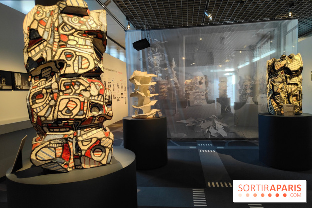 Jean Dubuffet et la Tour aux Figures : une exposition insolite au musée de la Carte à Jouer