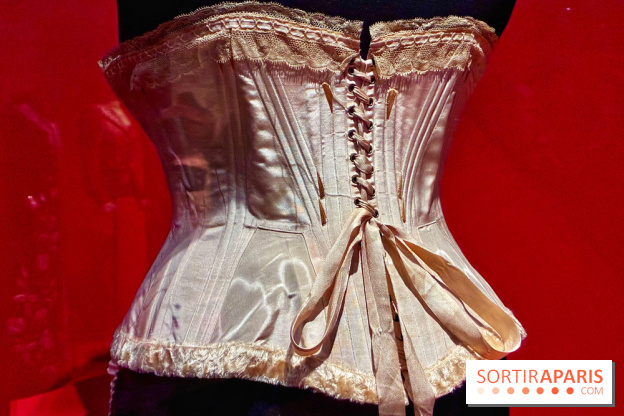 La mode au 18e siècle au Palais Galliera