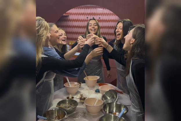MERCI INTERNET : l'escape game qui reprend les comncepts d'internet ! - patisserie arrosé