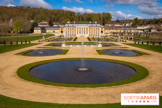 Les tulipes du Château de Dampierre, son jardin anglais et le jardin Le Nôtre