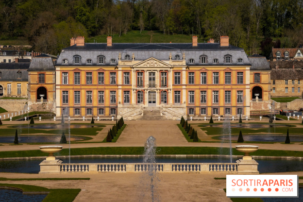 Les tulipes du Château de Dampierre, son jardin anglais et le jardin Le Nôtre
