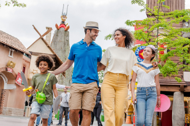Parc Astérix 2026 - Ambiance Parc ©Sylvain Cambon (1)