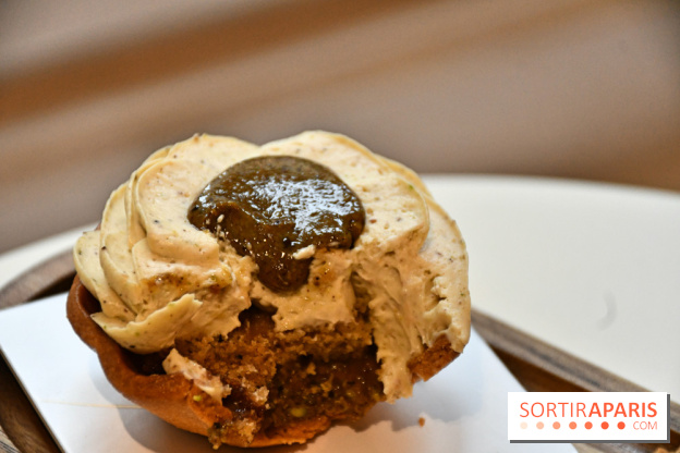 Solaria, un coffee-shop aux pâtisseries réconfortantes près du Louvre à Paris