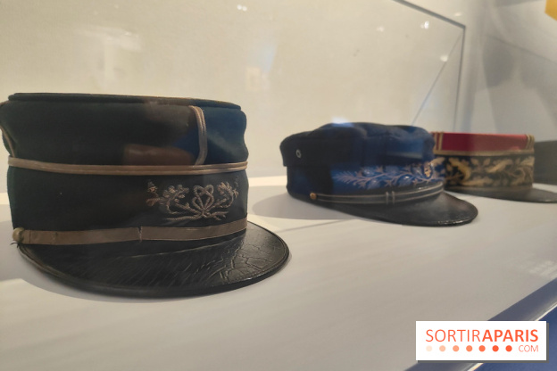 Sous toutes les coutures : une exposition sur le vêtement de travail au Musée Postal - fotor 1775670364170