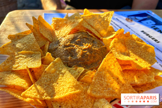 Une péniche-guinguette dédiée à l'apéro sur les quais de Seine  - IMG 4884