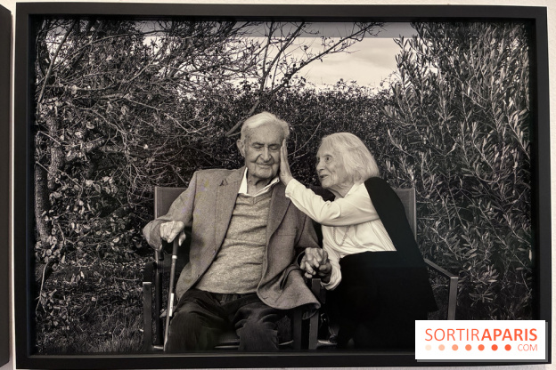 Les Grands âges : une exposition photo sensible de Nikos Aliagas au Musée de l'Homme  - IMG 5013