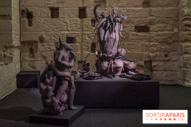 Inkarna : l’exposition de Yosra Mojtahedi à l’Abbaye de Maubuisson
