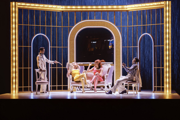 Les Demoiselles de Rochefort au Théâtre du Lido-Paris