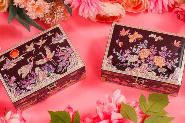 February Mountain (이월산)