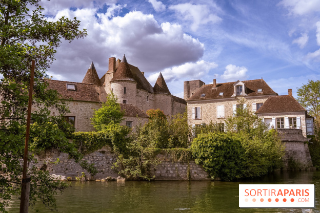 La terrasse du Moulin de Nemours, la guinguette estivale en bord de Loing 77 - A7C04897