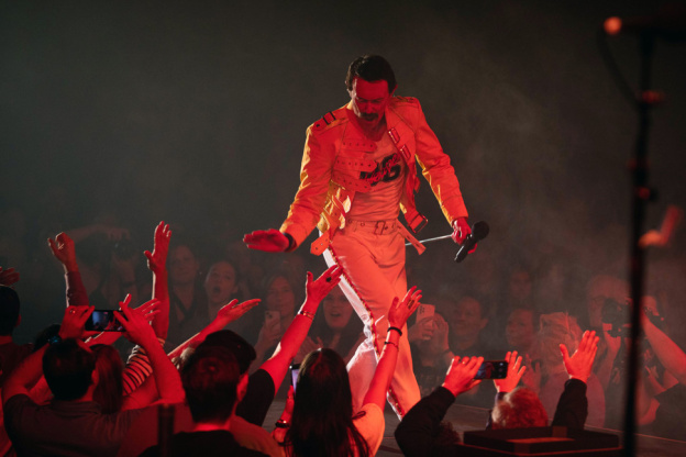 ONE NIGHT OF QUEEN - WEMBLEY 86