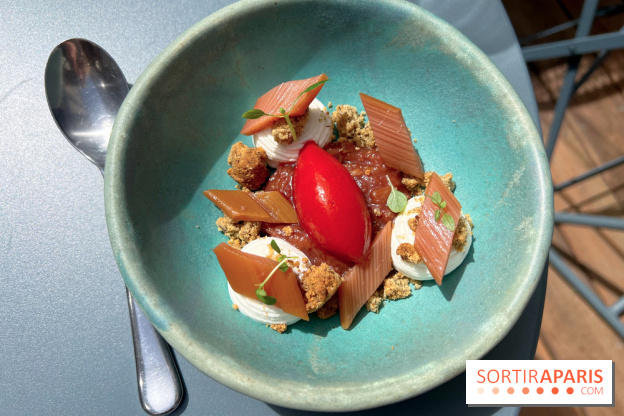 Rooster - Dessert rhubarbe, glace piquillos framboise