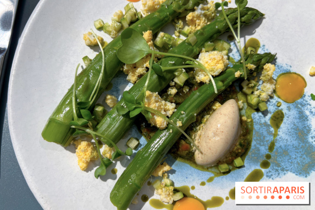 Rooster - Asperges vertes, pistou pistache