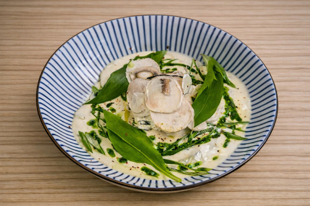 Les Saisons – La cuisine du moment, au cœur du 9e.
