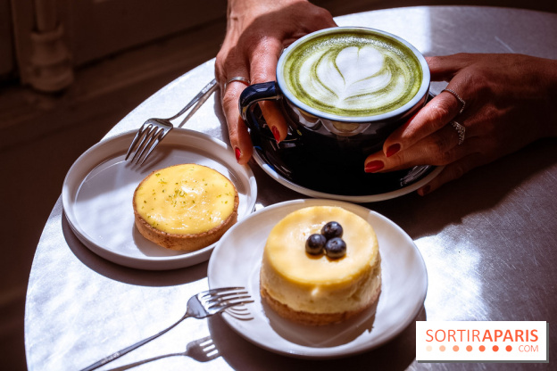 Le Pont Traversé, le coffee shop L'exposition en plein air de Yann Arthus Bertrand a été saccagée par les supporters ce mercredi soir, l'artiste a lancé un appel à l'aide 👉https://sortiraparis.com/r/ajypUfeNn gluten se réinvente - matcha latte et desserts