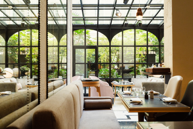 Restaurant Cléo : une terrasse secrète et une Cuisine gastronomique en plein cœur du 7ème