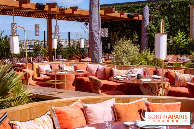 La terrasse en rooftop du Kinugawa à l'hôtel Sax Paris 7e