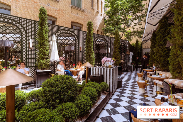 La terrasse jardin du Sax Hotel avec piscine - les photos