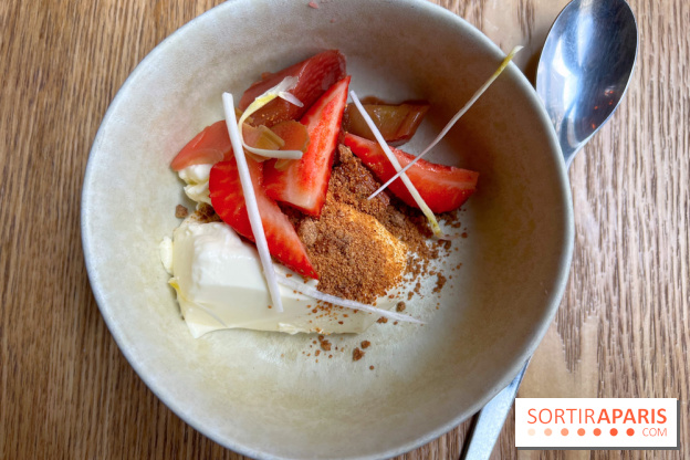 Chez Clo - Panna cotta asperge et fraises