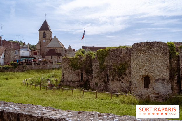 Le Château de Beynes dans les Yvelines près de Paris - photos