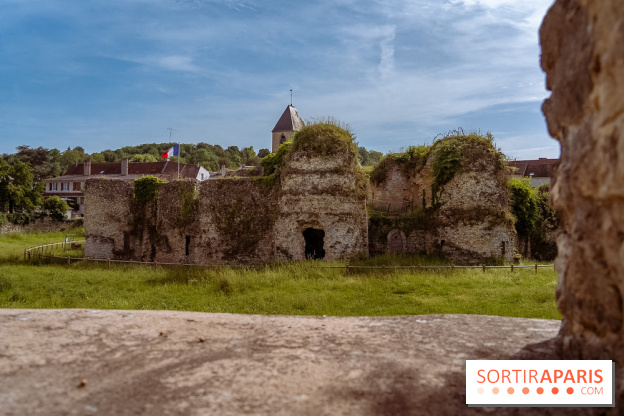 Le Château de Beynes dans les Yvelines près de Paris - photos