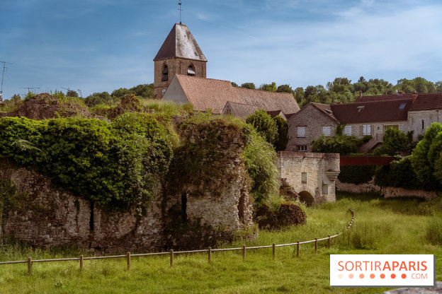 Le Château de Beynes dans les Yvelines près de Paris - photos