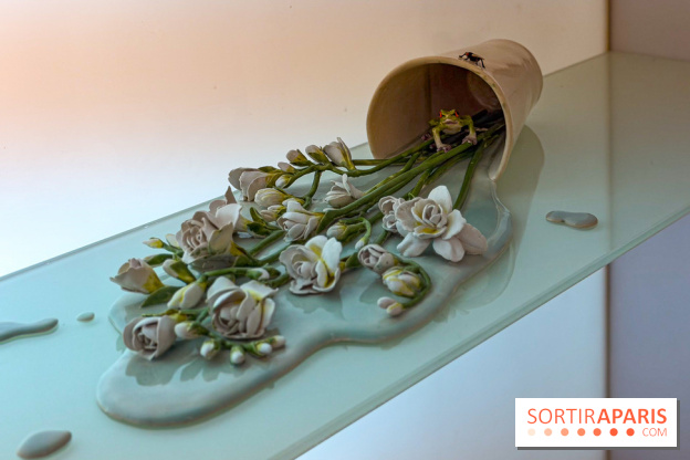 Serena Carone : une exposition dans un monde de faïence et de faux-semblants à la galerie Perrotin