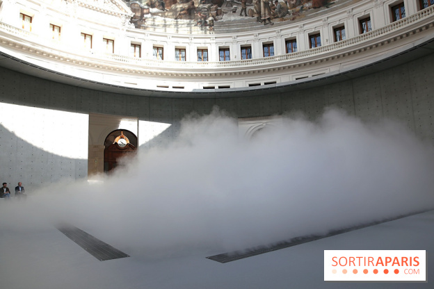 Fujiko Nakaya : nos photos de sa sculpture de brouillard à voir à la Bourse de Commerce