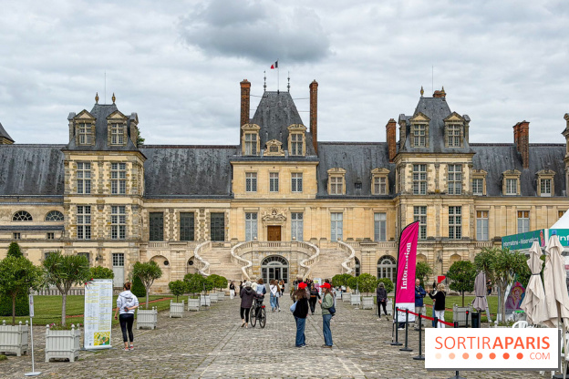 Une exposition de costumes conçus par Christian Lacroix au château de Fontainebleau
