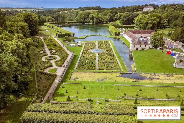 Le Domaine de Villarceaux et ses deux châteaux - photos - DJI 0031 D