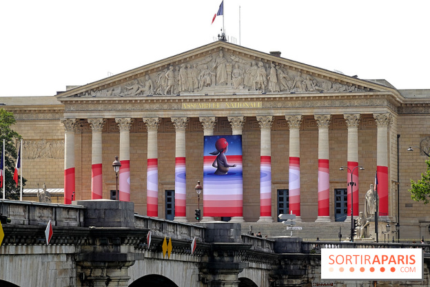Seth habille la colonnade de l’Assemblée nationale - nos photos