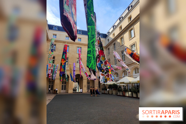 Des Genki-nobori dans le ciel de l'Hôtel de la Marine : une installation colorée à voir gratuitement