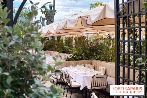 Corail : le restaurant-terrasse estival qui réveille le parvis du Musée d’Art Moderne à Paris