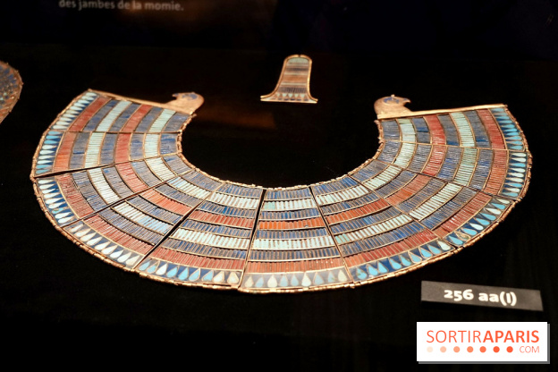 Le large collier pectoral de Toutânkhamon - Toutankhamon : son tombeau et ses trésors