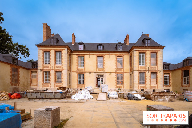 Le château de Plaisir dans les Yvelines se transforme en conservatoire - photos - façade intérieur