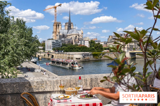 La Rôtisserie d'Argent rouvre sa charmante terrasse sur les quais parisiens pour le printemps-été 2026 - Facetune 21 07 2026 00 58 09