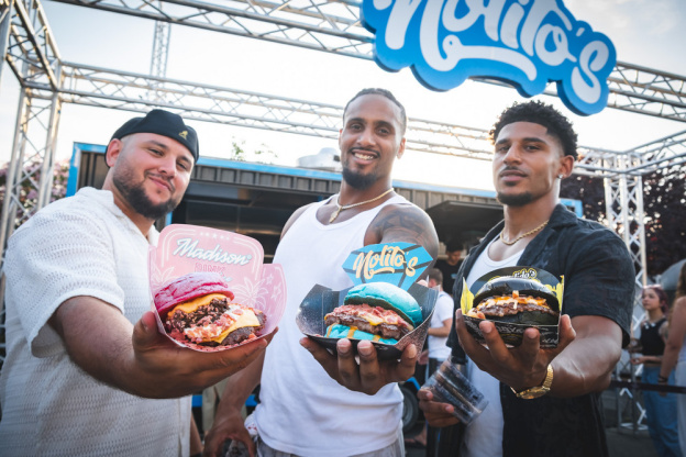 The Champions Burger à Val d’Europe : la compétition de burgers près de Paris - TCB Burdeos 06 26 00092
