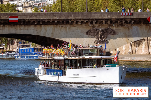 Défilé flottant sur la Seine : le Jal Yatra à Paris, les photos