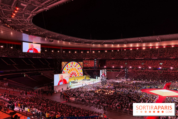 Visite du Pape Léon XIV à Paris : nos photos de la veillée des jeunes au Stade de France