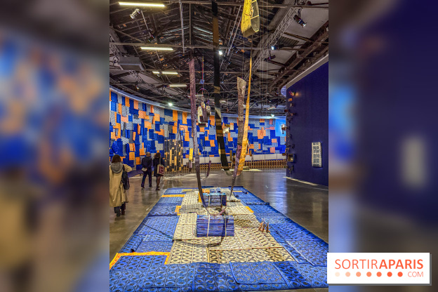 Valérie John au Palais de Tokyo — Indigo, mémoire et textiles entre Martinique et Sénégal