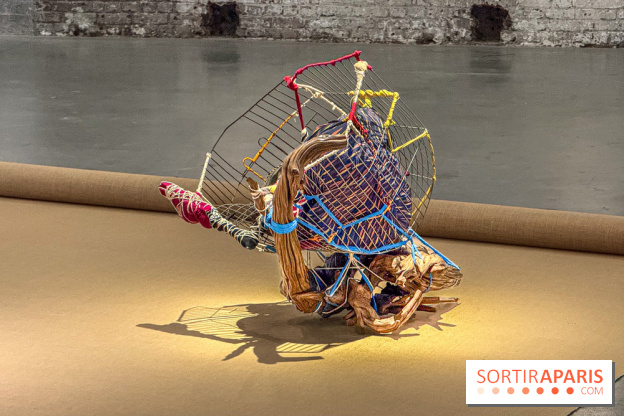 Sonia Gomes — Cœur sauvage : sculptures textiles au Palais de Tokyo