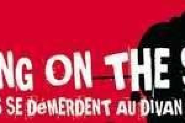 SINGING ON THE SOFA: les Femmes se demerdent