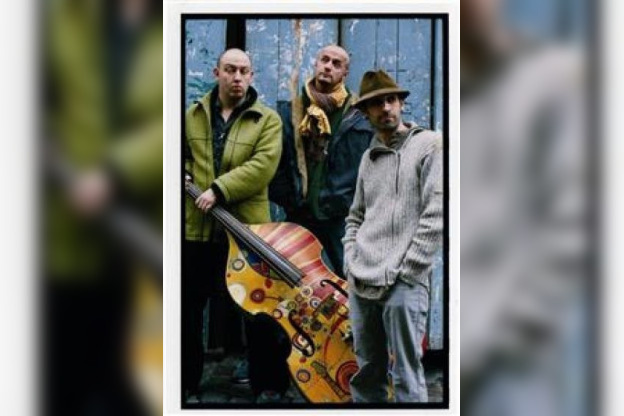 Karpatt+ les Ongles noirs (chanson)