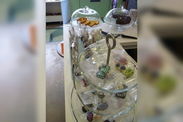 les pékelets, salon de thé familial à paris