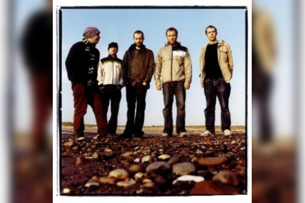 Mogwai Folies Bergère