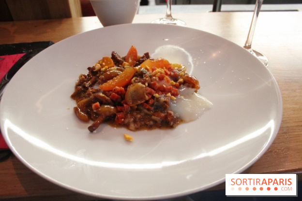 Pierre Sang in Oberkampf, Plat